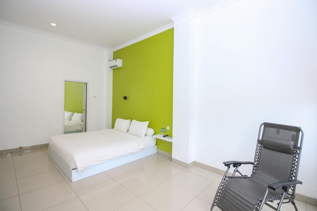 Hotel Golden Snail Balikpapan Balikpapan  Zimmer foto